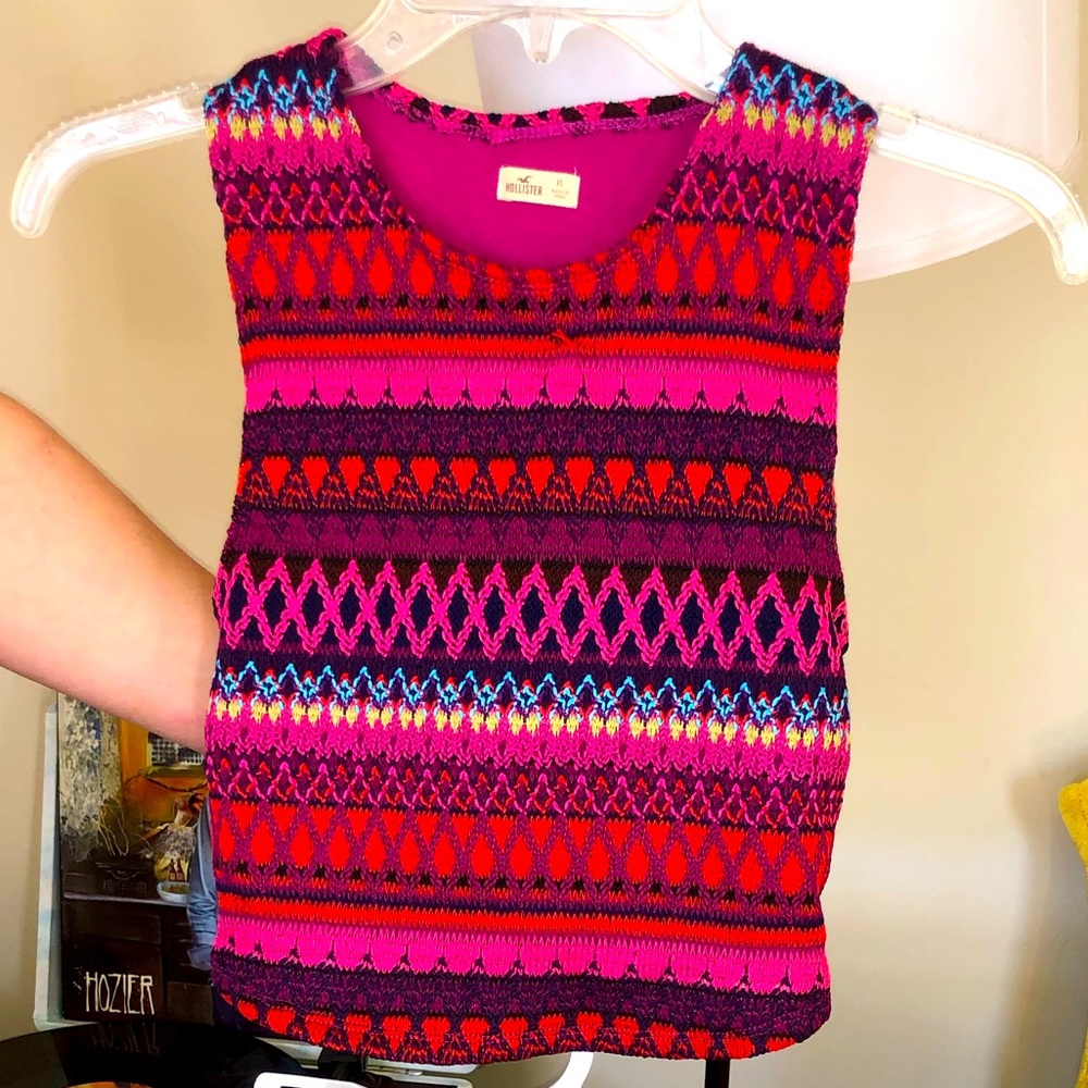 HOLLISTER 2 piece crop top and skirt